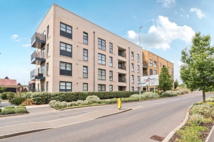 2 Bedroom Flat For Sale In Eastern Avenue, Western Cross, Ebbsfleet Valley, DA10