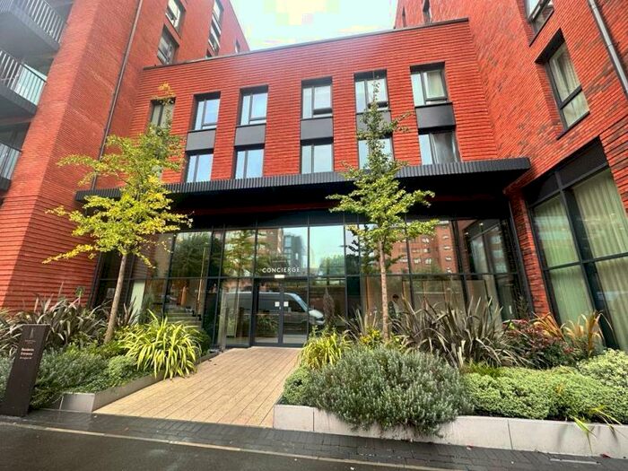 1 Bedroom Apartment To Rent In Snow Hill Wharf, Birmingham, B4