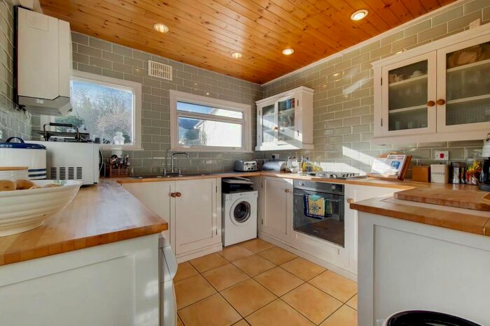 3 Bedroom Terraced House To Rent In Macoma Road, Plumstead, London, SE18