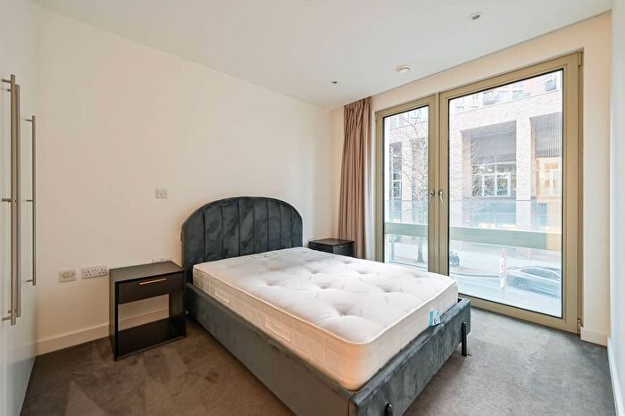 2 Bedroom Flat To Rent In Vesta House, Stratford, London, E20