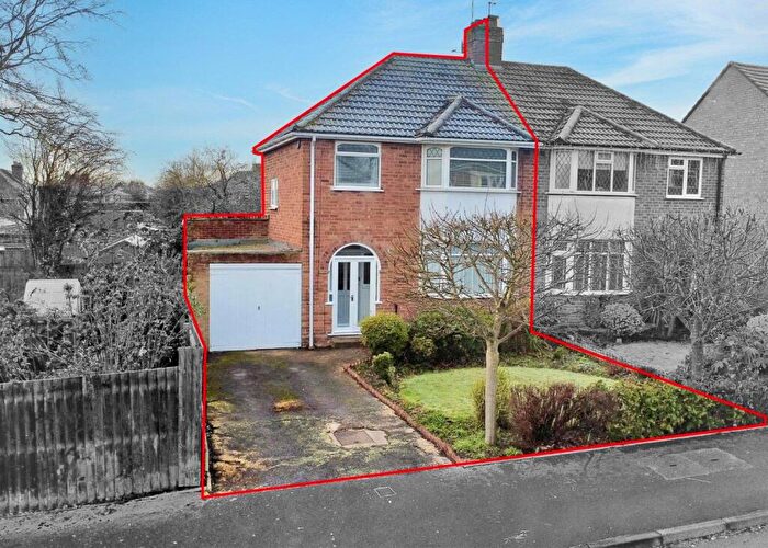 3 Bedroom Semi Detached House For Sale In Wimbourne Road, Sutton Coldfield, B76