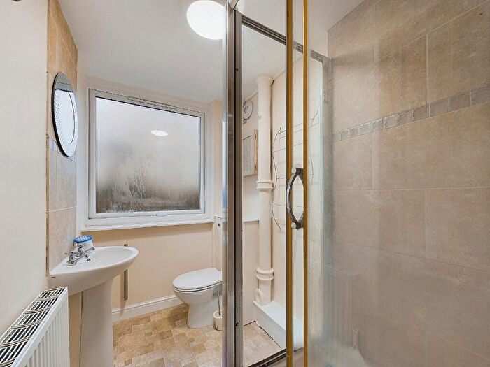 1 Bedroom Flat To Rent In Main Road, Sidcup, Kent, DA14