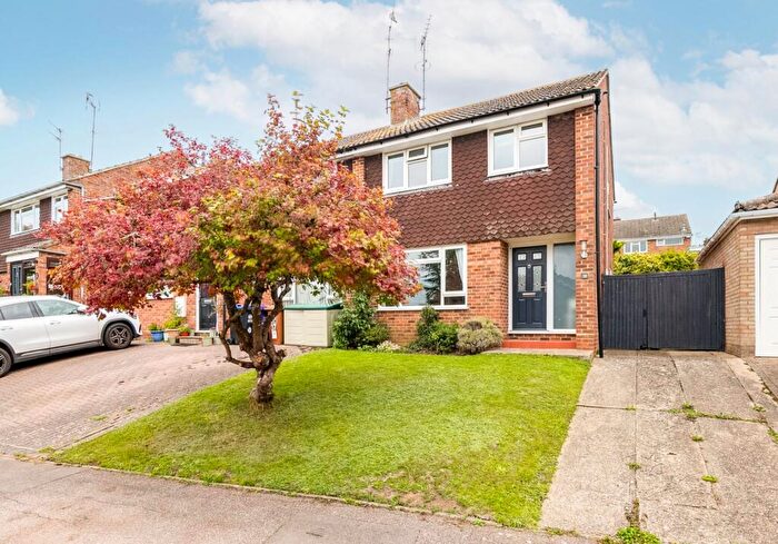 3 Bedroom Semi-Detached House For Sale In Grange Rise, Codicote, Hertfordshire, SG4