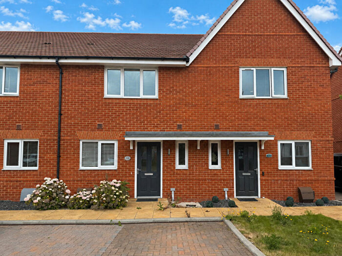 2 Bedroom Terraced House To Rent In Cody Close, Rochester, ME3