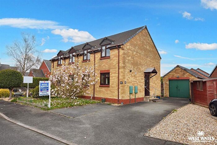 2 Bedroom Semi-Detached House For Sale In Redhill Park, Haverfordwest, SA61