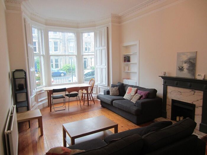3 Bedroom Flat To Rent In Marchmont Road, Marchmont, Edinburgh, EH9