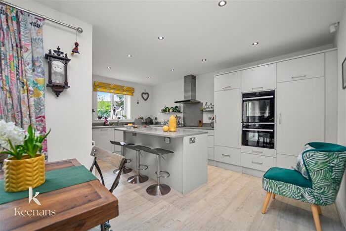 2 Bedroom Detached Bungalow For Sale In Whalley Road, Billington, BB7