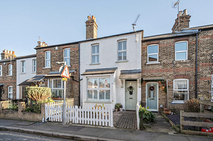 2 Bedroom Terraced House For Sale In Woodside Road, Sidcup, DA15