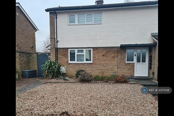 2 Bedroom Semi-Detached House To Rent In Manor View, Stevenage, SG2