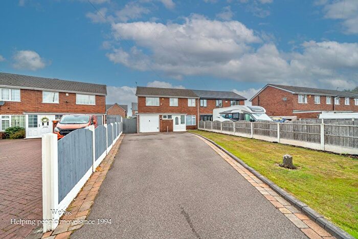 3 Bedroom Semi Detached House For Sale In Hilton Lane, Great Wyrley, Walsall, WS6