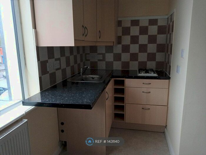 Studio To Rent In Port Street, Hyde, SK14