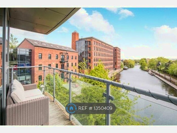 2 Bedroom Flat To Rent In East Street, Leeds, LS9