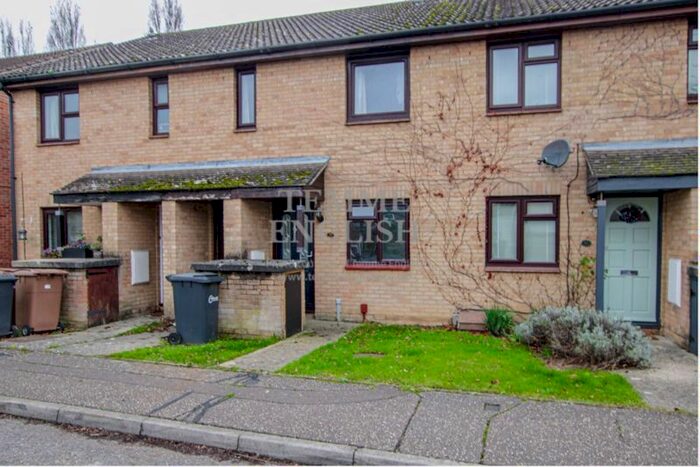 1 Bedroom Flat To Rent In Tugby Place, Chelmsford CM1