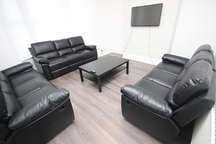5 Bedroom Terraced House To Rent In Lidderdale Road, L15