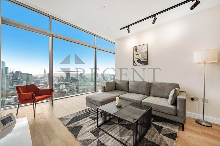 3 Bedroom Apartment To Rent In Valencia Tower, Bollinder Place, EC1V