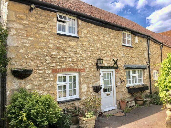 3 Bedroom Cottage To Rent In Bell Lane, Wheatley, OX33