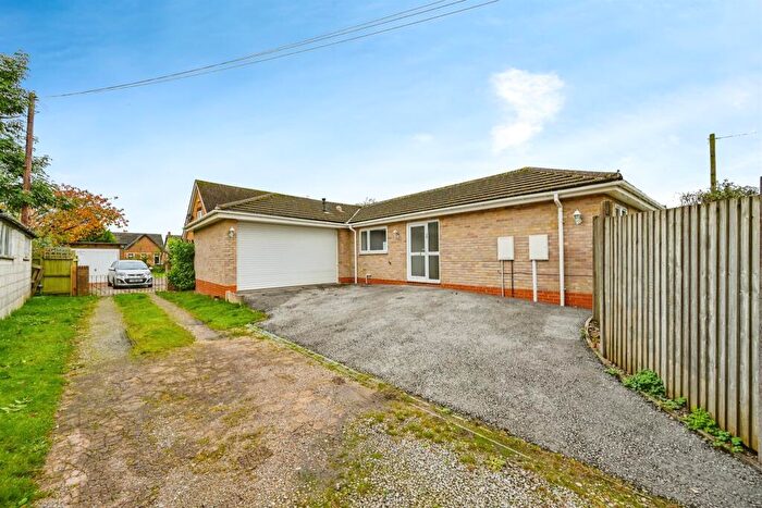 2 Bedroom Detached Bungalow For Sale In Welbeck Grove, Allestree, Derby, DE22