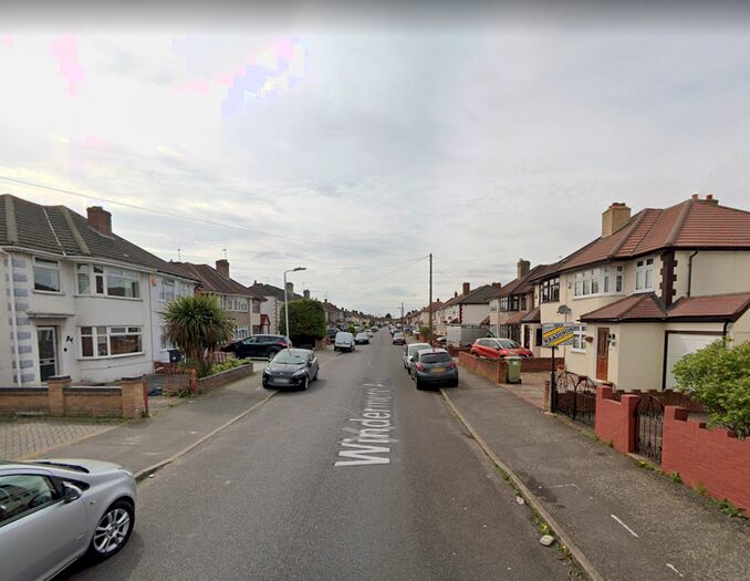 4 Bedroom Detached House To Rent In Windermere Avenue, Hornchurch, RM12