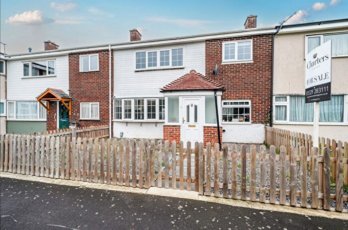 3 Bedroom Terraced House For Sale In Carran Walk, Fareham, Hampshire, PO14