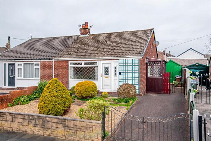 2 Bedroom Semi-Detached Bungalow For Sale In Kirkstall Road, Chorley, PR7