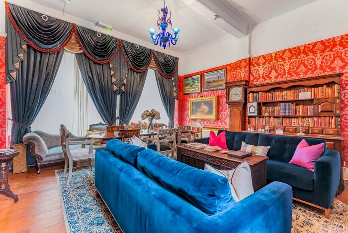 3 Bedroom Terraced House To Rent In Bell Yard, London, WC2A