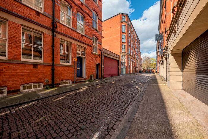 2 Bedroom Flat To Rent In Ristes Place, Nottingham, NG1