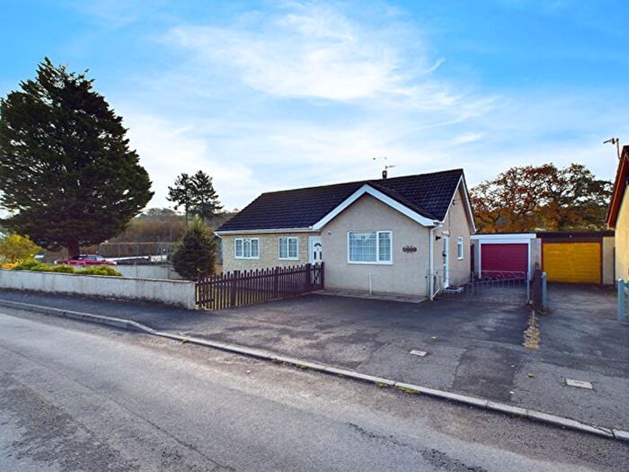 3 Bedroom Detached Bungalow For Sale In Capel Dewi, Carmarthen, SA32