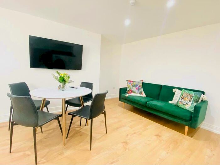 1 Bedroom Apartment To Rent In Regent Street, Nottingham, NG1