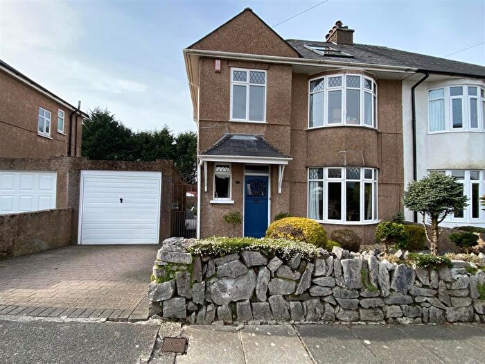 5 Bedroom Semi-Detached House For Sale In Hartley, Plymouth, PL3