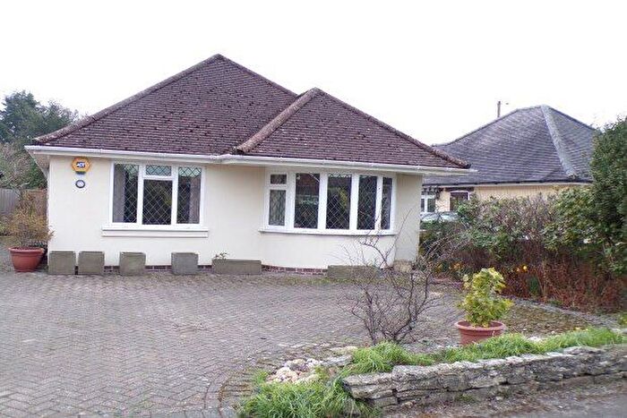 2 Bedroom Property To Rent In Dene Way, Southampton, SO40