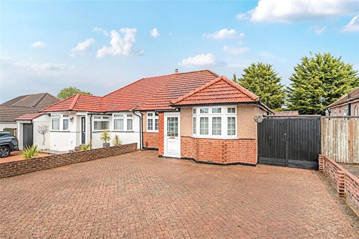 3 Bedroom Bungalow For Sale In Malvern Road, Orpington, Kent, BR6