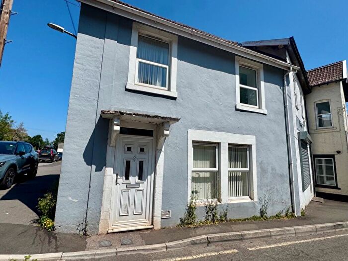 2 Bedroom Flat To Rent In Church Square, Midsomer Norton, BA3
