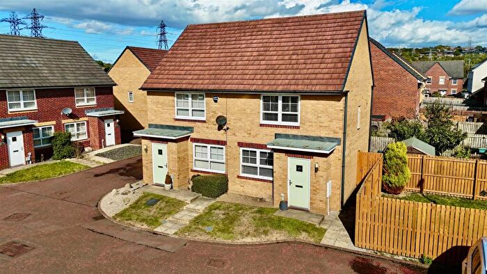 2 Bedroom Semi Detached House To Rent In Addison View, Blaydon-On-Tyne, NE21