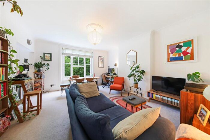 1 Bedroom Flat For Sale In Belmont Grove, SE13