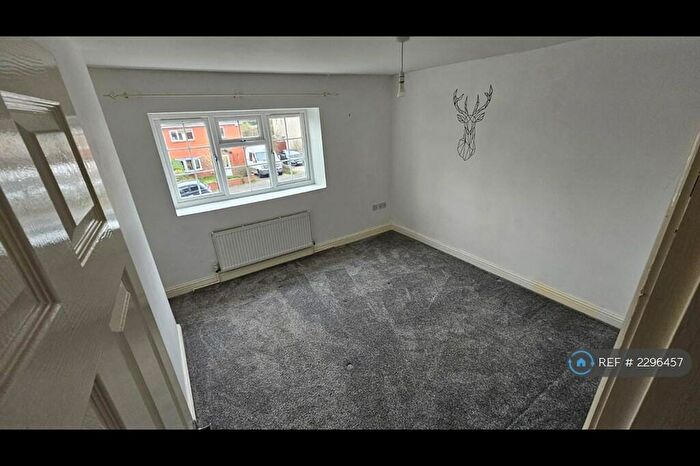 2 Bedroom End Of Terrace House To Rent In Kimberlee Avenue, Cookley, Kidderminster, DY10