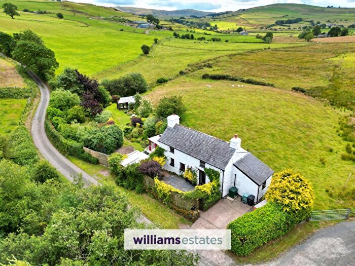 2 Bedroom Detached House For Sale In Cerrigydrudion, Corwen, LL21