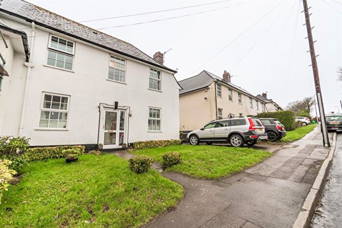 3 Bedroom Semi Detached House For Sale In Westward Rise, Barry, CF62