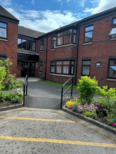 Studio To Rent In Prospect Place, PR1