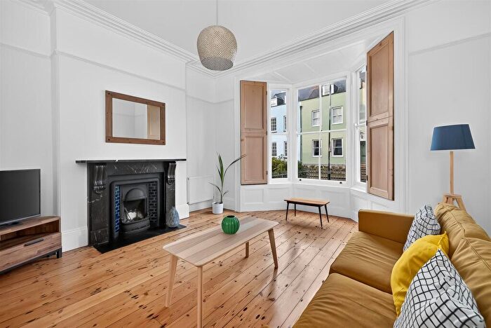 1 Bedroom Apartment For Sale In Durnford Street, Plymouth, PL1