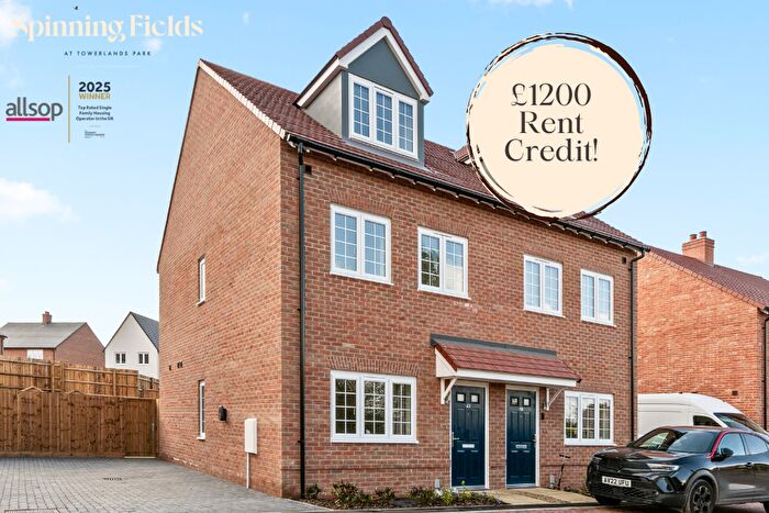 3 Bedroom Semi-Detached House To Rent In Includes £ Rent Credit Bridle Crescent, CM7