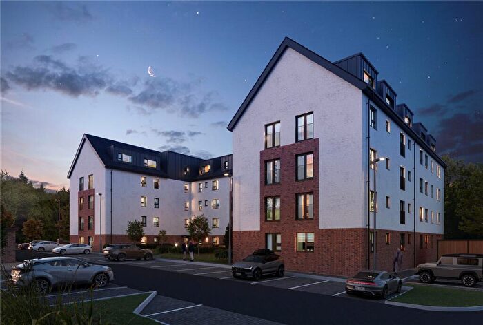 3 Bedroom Flat For Sale In Maxwellton Road, Paisley, Renfrewshire, PA1