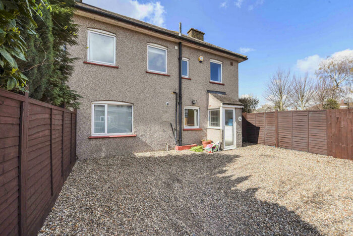 3 Bedroom End Of Terrace House To Rent In Ellison Road, Sidcup, DA15