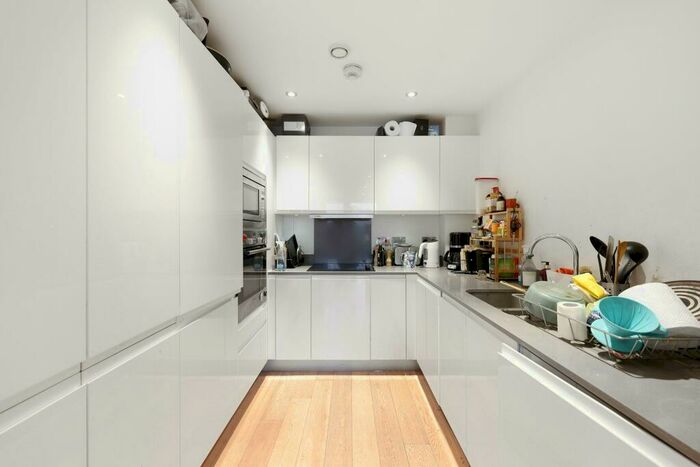 1 Bedroom Flat To Rent In Fairfield Road, London, E3