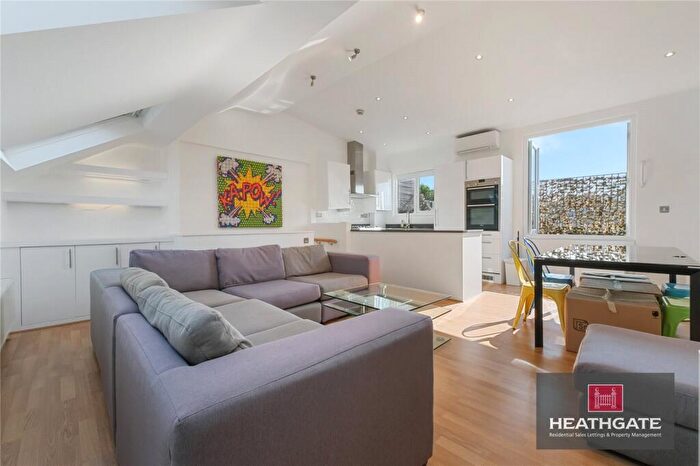 2 Bedroom Flat For Sale In Goldhurst Terrace South Hampstead, NW6