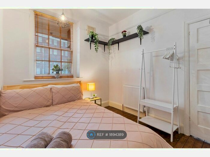 2 Bedroom Flat To Rent In Parkhurst Court, London, N7