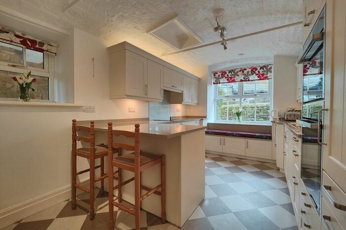 4 Bedroom Barn Conversion For Sale In Low Mill, Caton, LA2