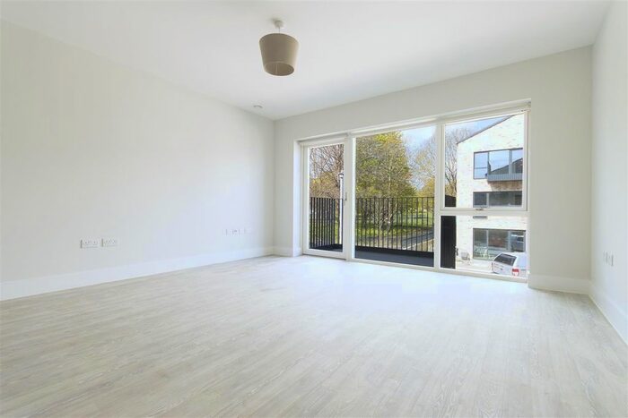 2 Bedroom Flat To Rent In Elderberry Walk, Southmead, Bristol, BS10