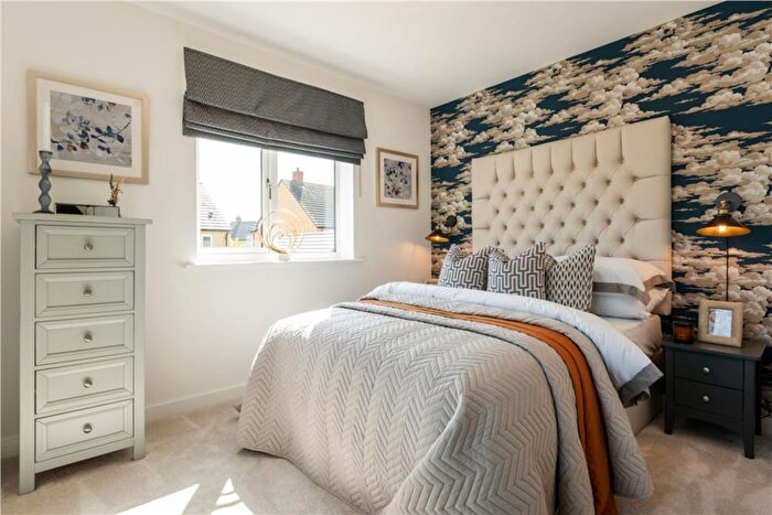 4 Bedroom Detached House For Sale In Mill Chase Road, Bordon, Hampshire, GU35
