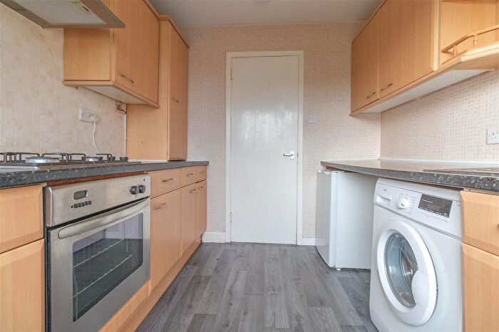 2 Bedroom Flat For Sale In Glenmore, Whitburn, Bathgate, EH47