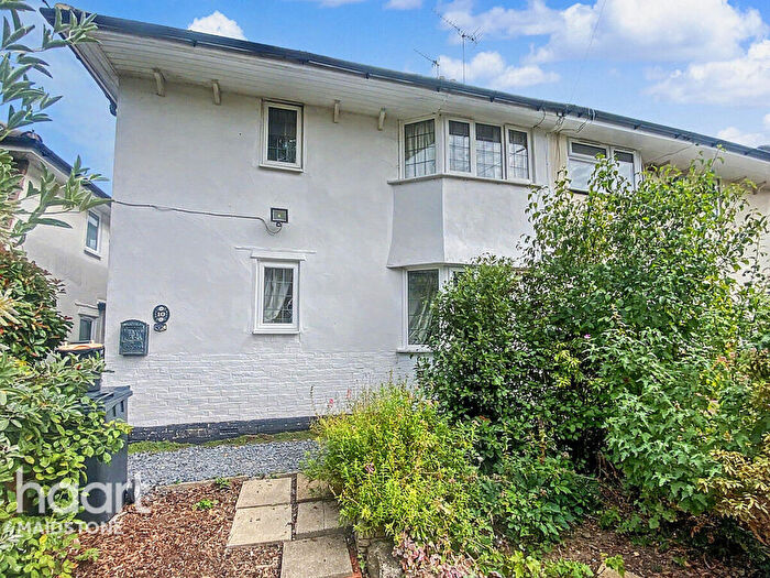 3 Bedroom Semi-Detached House For Sale In Hubbards Lane, Maidstone, ME17